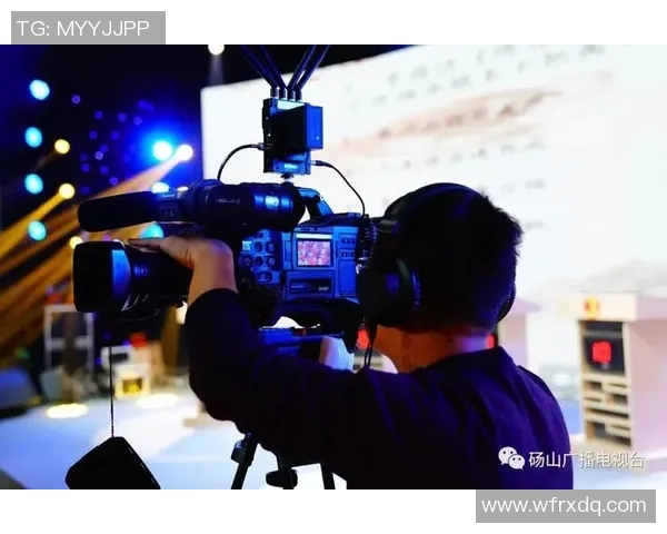 cf红灯笼战队比赛视频-CF红灯笼战队比赛视频，荣耀之战的光辉瞬间-cf红灯笼战队比赛视频